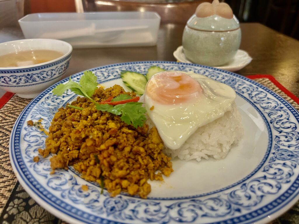 TAWAN THAI（タワンタイ）＊南船場タイ料理の名店