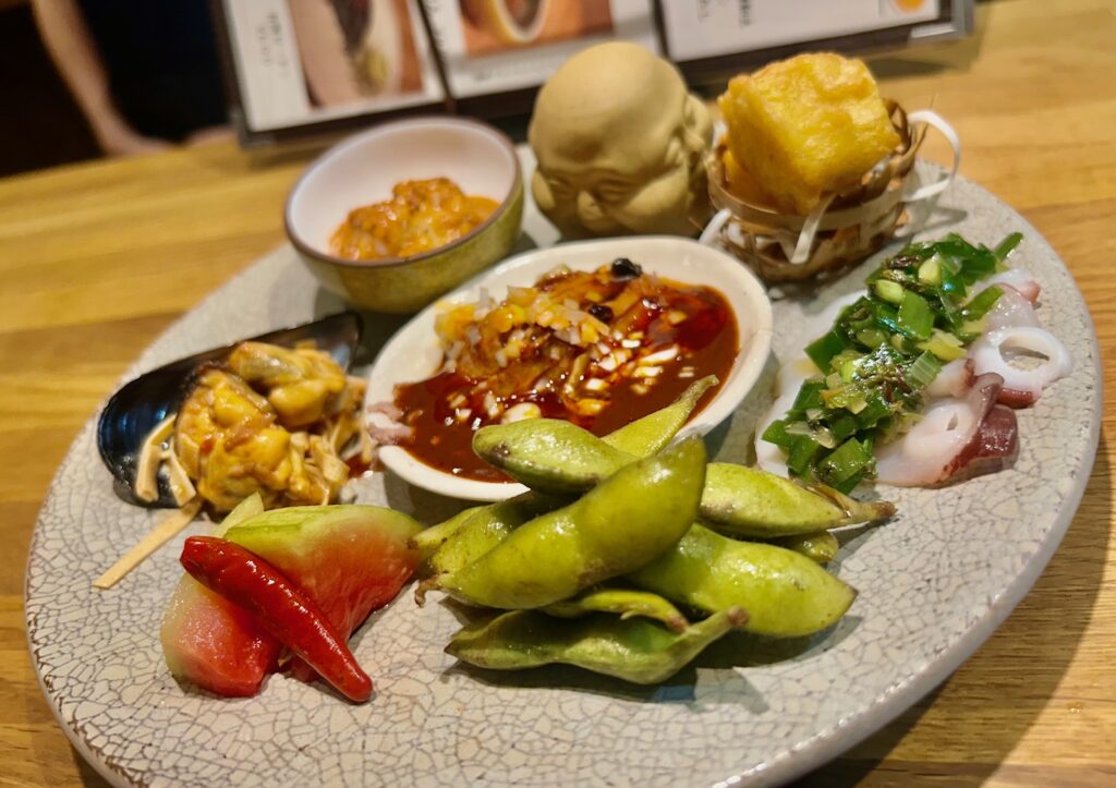 マニアック中華と美味い酒　まるはち　＊十三の超上質な中華料理