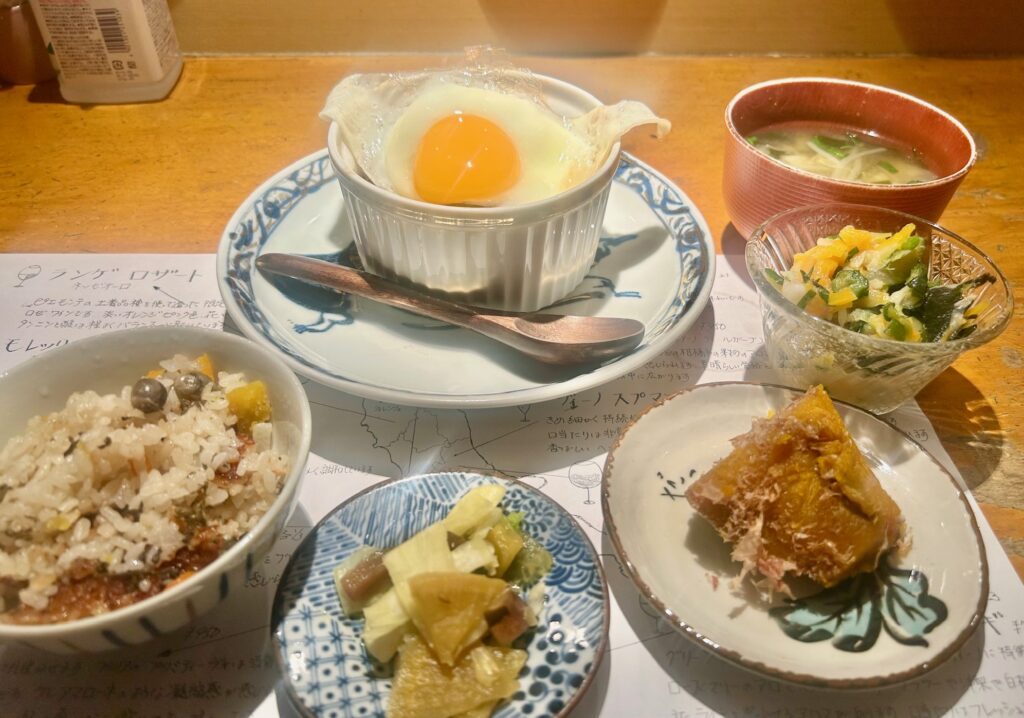 和洋割烹しまおか　＊北新地の洋風小料理店