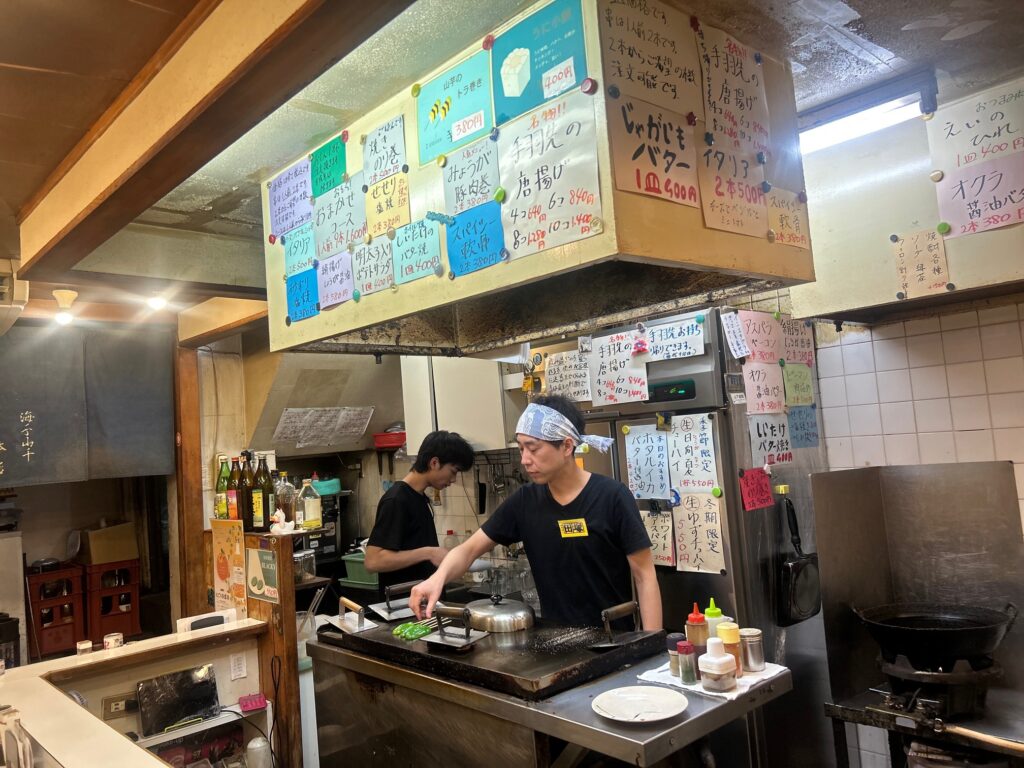 海千山千　＊梅田の老舗くわ焼き店