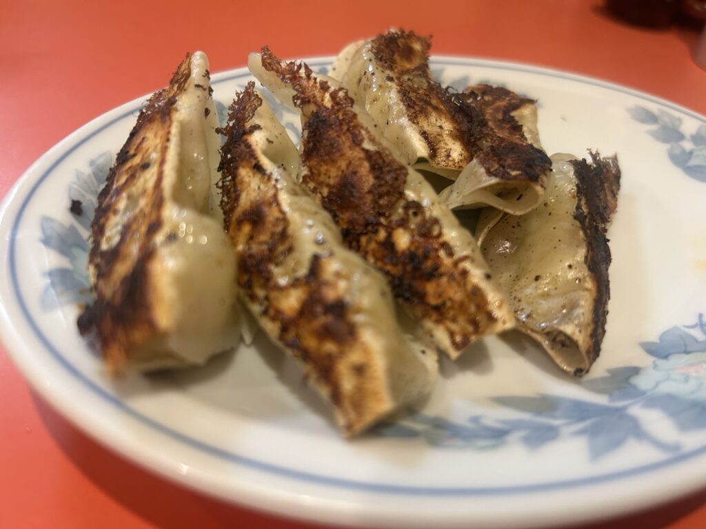 栄来軒　＊住吉街中華の雄