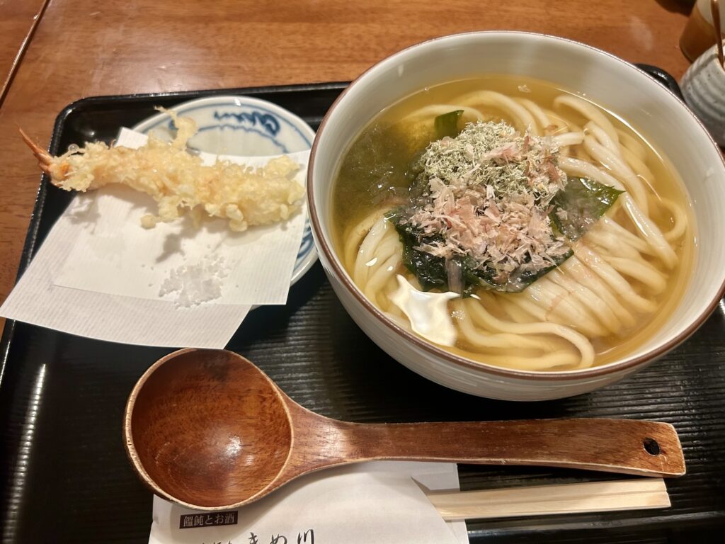 からほり　きぬ川　＊空堀商店街の人気うどん店